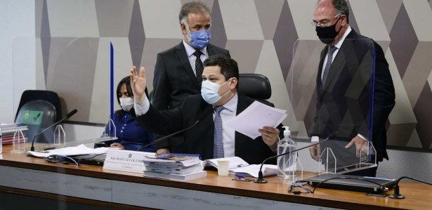 Relat Rio Favor Vel Pec Dos Precat Rios Lido Na Ccj Do Senado