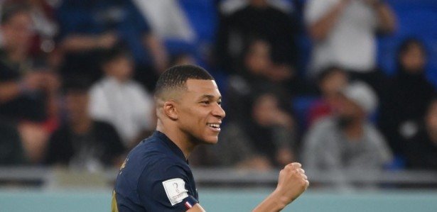 NAMORADA DE MBAPPÉ Reveladas fotos secretas de Mbappé e Inès Rau