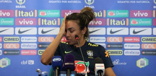 Qual A Fortuna De Marta Jogadora Tem Sal Rio Vezes Menor Do Que Neymar