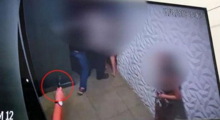 imagens flagraram momento em que a segunda vítima conseguiu fugir do bar