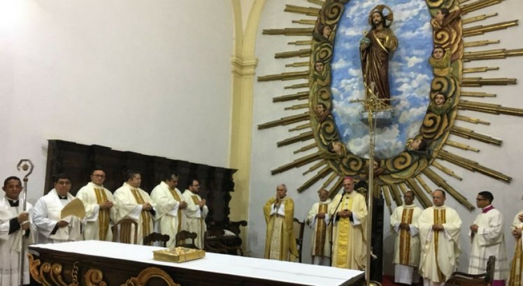 Celebração ocorreu na noite desta quarta-feira (13) em Olinda