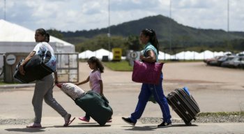 Venezuelanos deixam o país