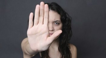 Segundo delegada, 95% das mulheres que denunciam agressão pedem proteção legal