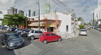 Restaurante fica no cruzamento da Rua do Lima com a Rua do Veiga