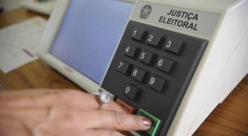 Cerca de 28.880 cidadãos de 35 partidos políticos ou coligações apresentam-se como candidatos
