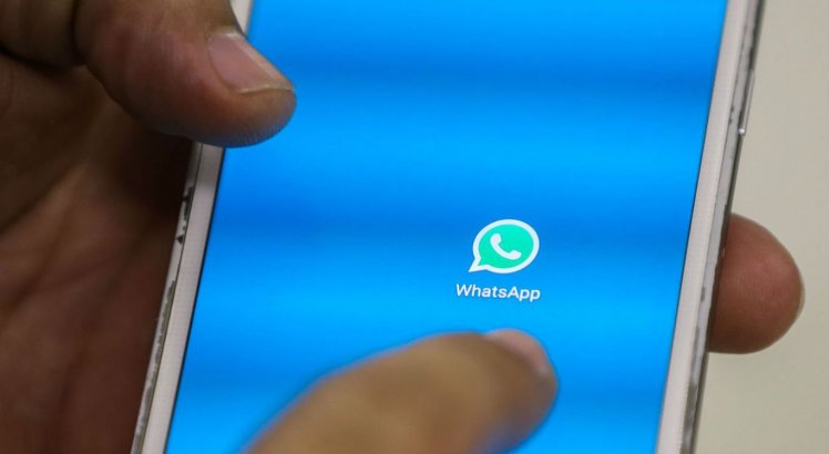 Compartilhamento de fake news pelo Whatsapp tem gerado debates e denúncias