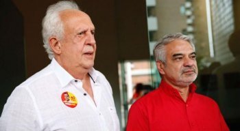 Durante a campanha, Jarbas deixou as críticas ao PT de lado e pediu votos a Humberto Costa