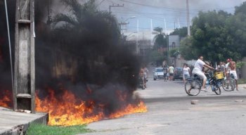 Ceará tem quinto dia de incêndios a veículos e prédios públicos