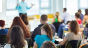 Cursos profissionalizantes são voltados para os moradores de Jaboatão
