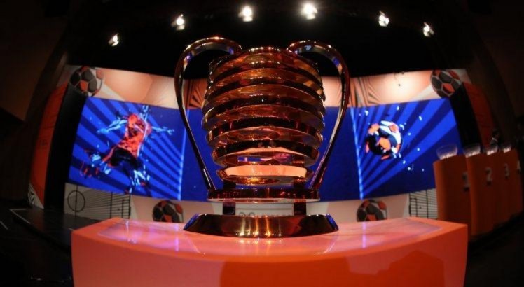 Levantar a 'orelhuda' é o objetivo de todos os clubes da competição regional.
