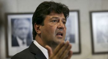 O ministro da Saúde, Luiz Henrique Mandetta, disse que pretende revisar o Mais Médicos
