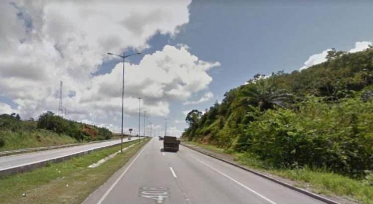 Acidente ocorreu no Km 95 da BR 408