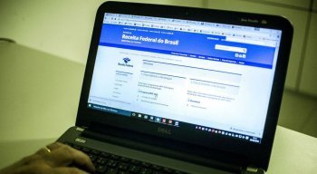 Para saber se teve a declaração liberada, o contribuinte deverá acessar a página da Receita na Internet