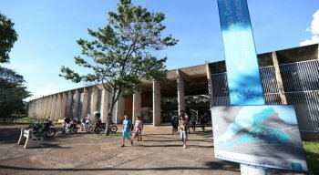 Estudantes contam com 129 universidades públicas no Brasil