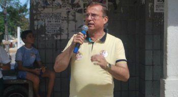 Meira é prefeito de Camaragibe, na Região Metropolitana do Recife
