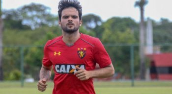 Lateral-direito chegou no começo do ano e tem sido bastante seguro nas partidas que disputou.