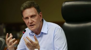 “Estamos enfrentando problemas seríssimos de aquecimento global. Nunca se choveu tanto em tão pouco tempo”, disse o prefeito.