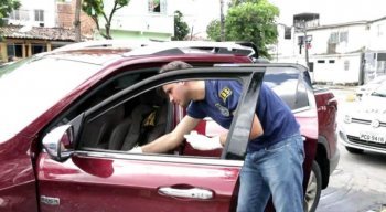Carro foi encontrado no Cordeiro