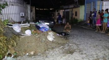 Branquinho, um cão de 2 anos, foi eletrocutado