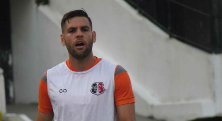 Willian Alves está na sua segunda passagem pelo Santa Cruz.