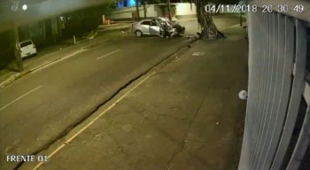 Patrícia Wanderley estava no banco de passageiros, sem o cinto de segurança, e ficou presa às ferragens