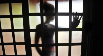 A investigação iniciada em março deste ano começou a partir da prisão de um casal que abusava de crianças da própria família e registrava os atos em vídeos no Leste Europeu.