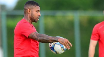 Naturalizado croata, Sammir chegou com alta expectativa no Sport, por ter disputado uma Copa do Mundo.