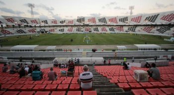 Último jogo do Santa Cruz no Arruda aconteceu no clássico contra o Náutico