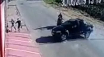 A polícia investiga o acidente