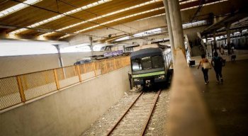 O trem parado foi da Linha Sul