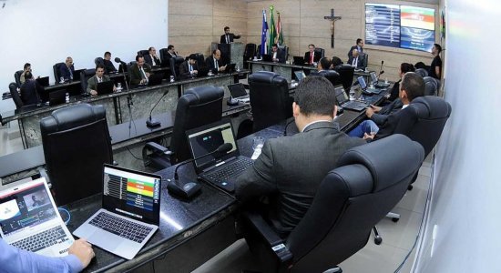 A Câmara Municipal realizou a 41ª reunião ordinária