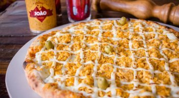 Pizza de frango com catupiry é um dos sabores mais tradicionais