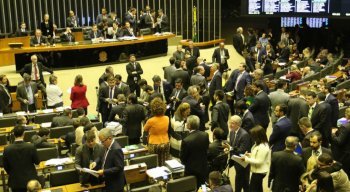 Deputados derrubaram último requerimento de retirada de pauta