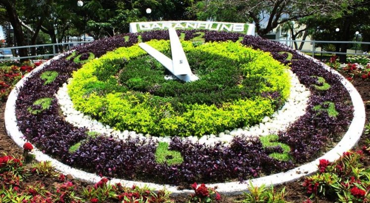 O Relógio das Flores é um dos pontos mais conhecidos da cidade