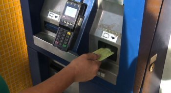 máquinas que recarregam VEM quebradas nas estações de BRTS