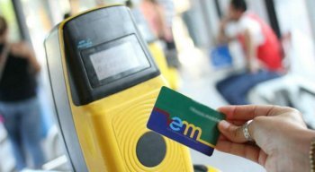 Com o cartão em mãos, a recarga de passagens poderá ser realizada em qualquer ponto credenciado na RMR