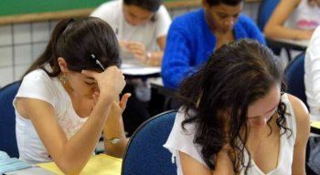 De acordo com o MEC, mais de 500 mil alunos estão com os contratos de financiamento na fase de amortização e com atraso no pagamento das prestações