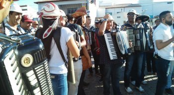 Sanfoneiros de várias regiões fizeram homenagem a Luiz Gonzaga