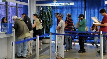 Fila na Previdência Social
