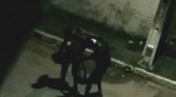 A vítima chegou a ser socorrida para o Hospital Miguel Arraes, mas não resistiu.