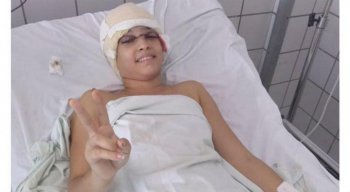 Débora Sthefani, de 19 anos, vai precisar de uma nova cirurgia.
