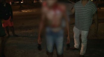 O suspeito foi levado para a Central de Flagrantes.