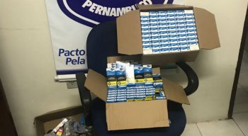 A polícia informou que menor de 14 anos estava comprando dois comprimidos de clonazepam.