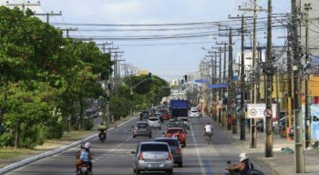 Avenida Mascarenhas de Morais, na Zona Sul do Recife
