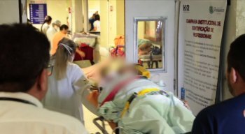 O adolescente está internado no Hospital da Restauração, na área central do Recife