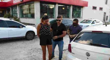 Segundo a polícia, ela indicou aos outros suspeitos o percurso que a adolescente fazia para ir à igreja.