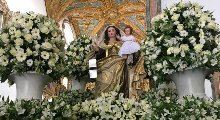 Celebrações acontecem na Basília de Nossa Senhora do Carmo, na área central do Recife
