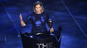 A Fifa divulgou os votos de capitãs e técnicos na escolha de melhores do mundo da temporada