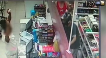 Os suspeitos renderam funcionários e clientes da drogaria
