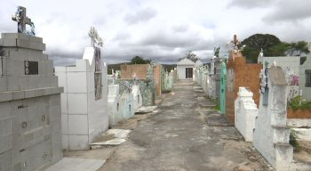 Cemitérios lotados revolta moradores de cidade do interior de Pernambuco